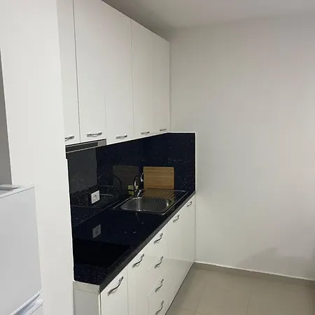 2023 Apartman Shëngjin